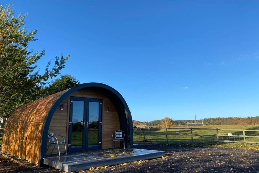 Glampods Glamping Pod - Meet Highland Cows And Sheep Elgin Villa Kültér fotó